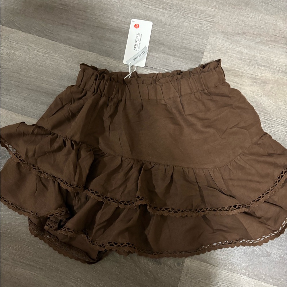Women’s brown skort